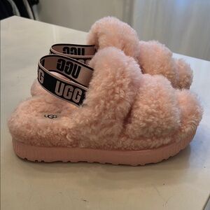 UGG Sherpa Fluffy Pink Sandals